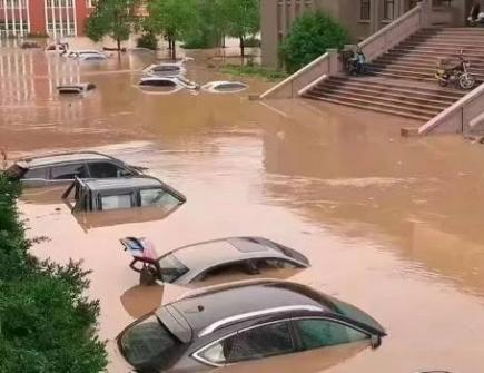 用车丨暴雨后如何处理泡水车？