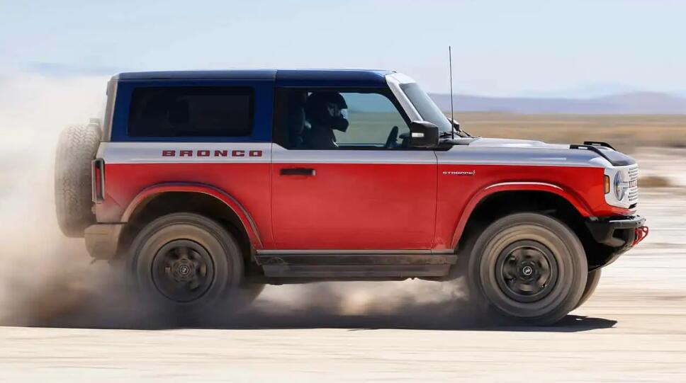 2025款福特Bronco两门版缩编：V6车型仅剩顶配版，售价暴涨至7.8万美元