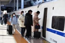 五一假期车票已开始发售，请旅客朋友及时关注列车信息