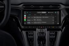 终于来了：苹果推出全新CarPlay系统