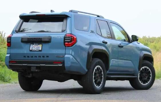 2025款丰田4Runner TRD越野版评测：优点与缺点