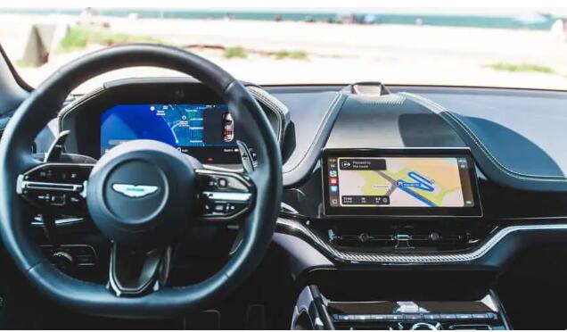 Apple CarPlay Ultra海外测评：体验出色！