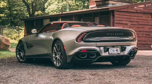 阿斯顿·马丁Vanquish Volante:挑战常规的存在