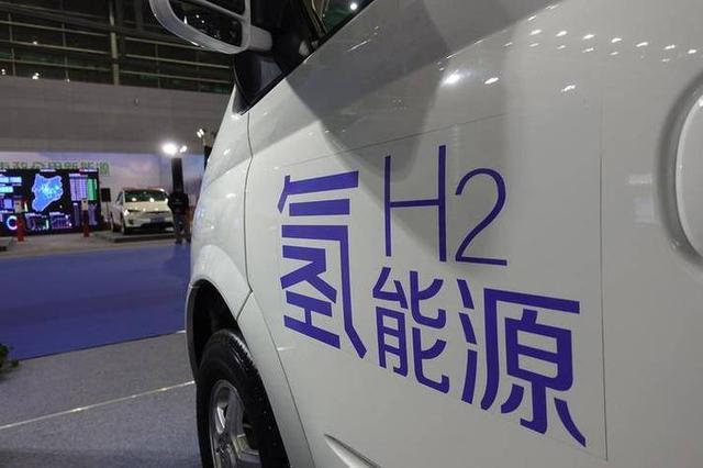 深度解析：汽油车、柴油车、天然气车与电动车的环保差异及综合表现