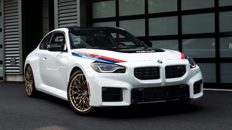 宝马M2 Turbo Design限量版：致敬70年代传奇车型