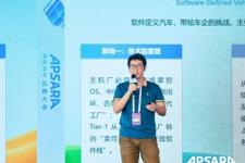 工程师变身AI“指挥者”，吉利与阿里云的软件开发变革实验