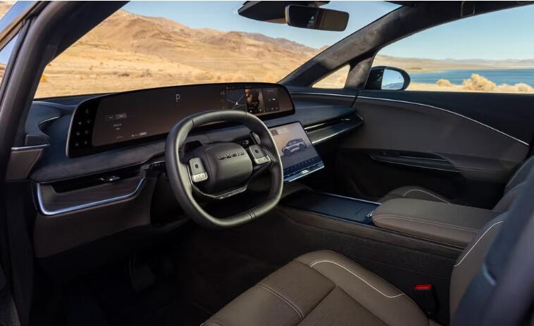 起售价8.155万美元，Lucid Gravity Touring版正式开售，续航达337英里