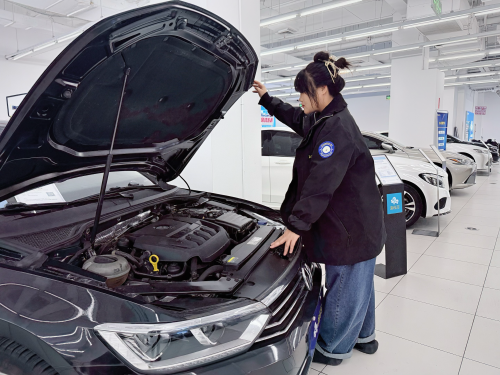 黄超日常工作中