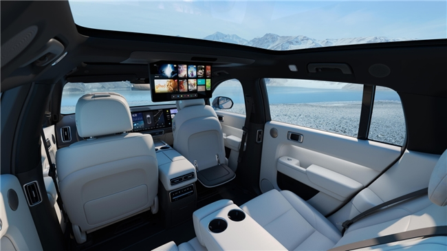 智能座舱新战事：大模型不是答案，只是起点