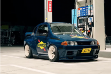 这辆迷你版日产天际线R32 GT-R，可爱与酷炫并存