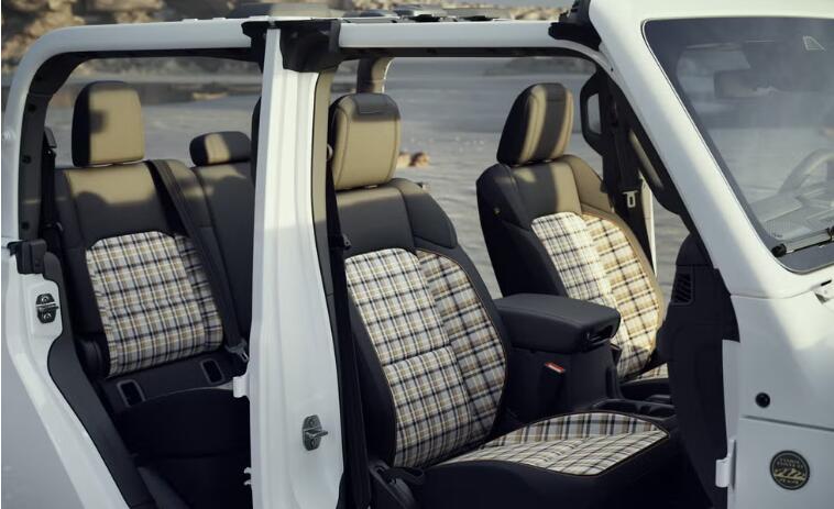 2026款Jeep牧马人迎85周年纪念 标配精致格纹座椅