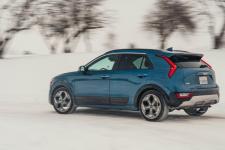 起亚极睿2026款取消插电式混合动力版本