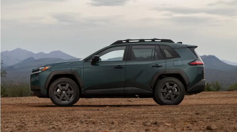 2026款丰田RAV4插电混动版售价更亲民