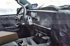 2027款GMC Sierra 1500谍照曝光，揭秘新一代皮卡内饰