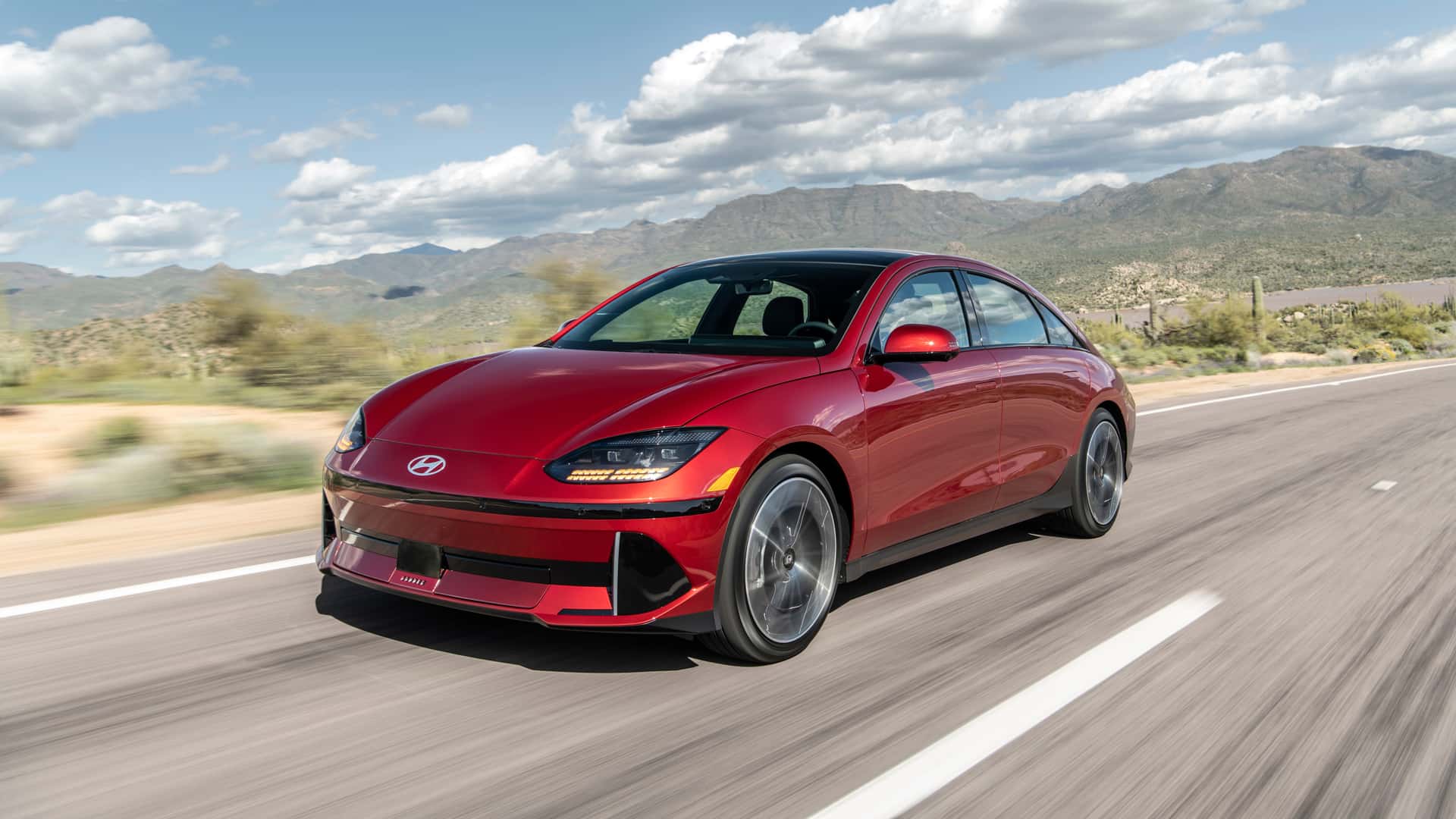 美市场：全新电动车销量暴跌28%，二手电动车却逆势火爆