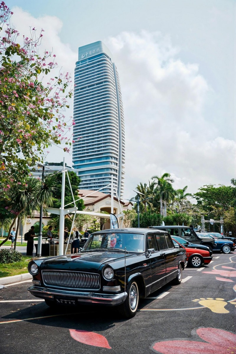 4月16日中国老车嘉年华三亚巡游 ，燃爆海岸线！