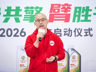 三头六臂走向静水流深