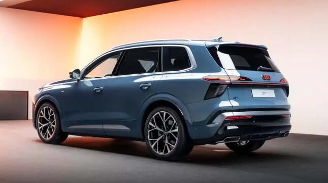 奥迪Q7售价上调,SQ7车型售价逼近10万美元